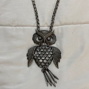 Vintage Owl pendant necklace 1970’s
